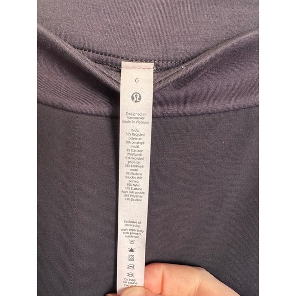 Lululemon Softstreme Relaxed High-Rise Pant Jogger Black Size 6 - Picture 7 of 9